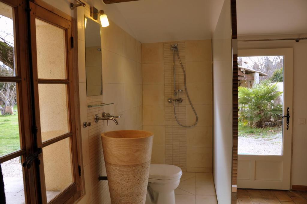 Chambres D'Hotes Domaine Des Machottes Grans Camera foto